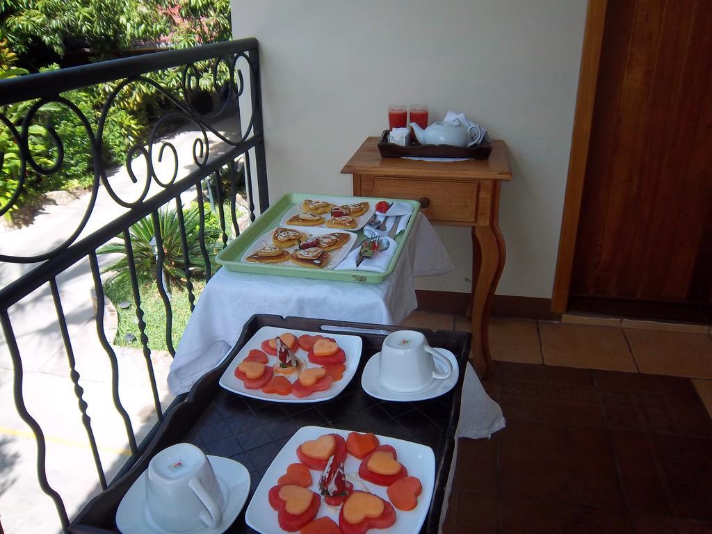 Hostal Casa Vieja Чикимула Экстерьер фото